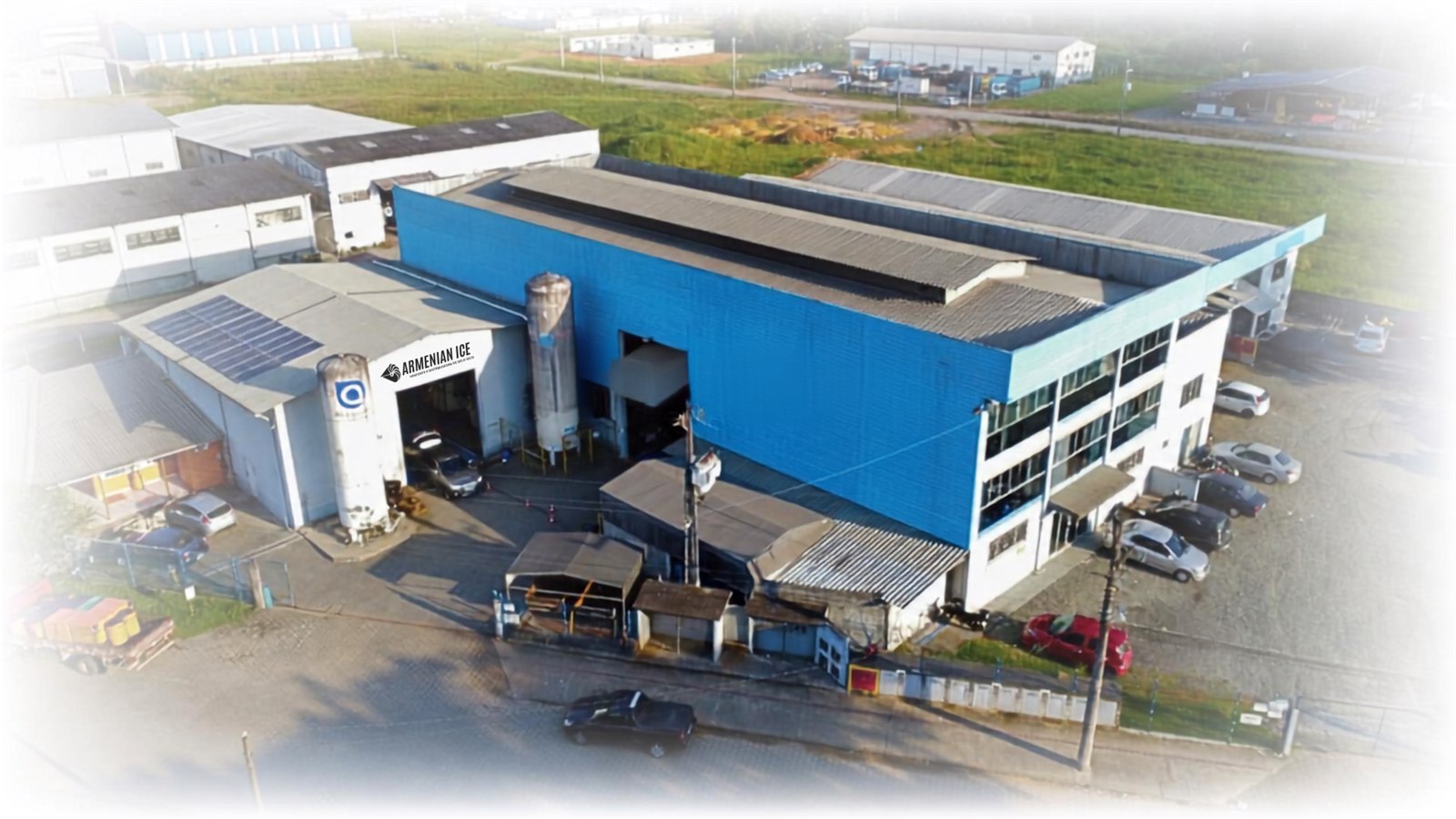 Vista aérea da fábrica da Armenian Ice, em Araquari